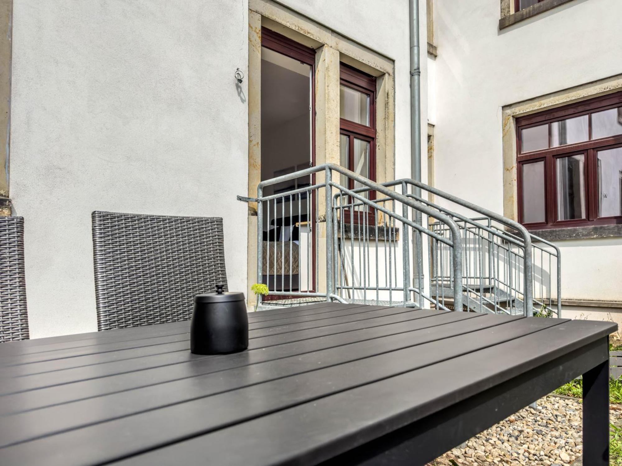 Design 2R Apartment Dresden Neustadt - Garten - Elbnahe - Airport Exterior photo